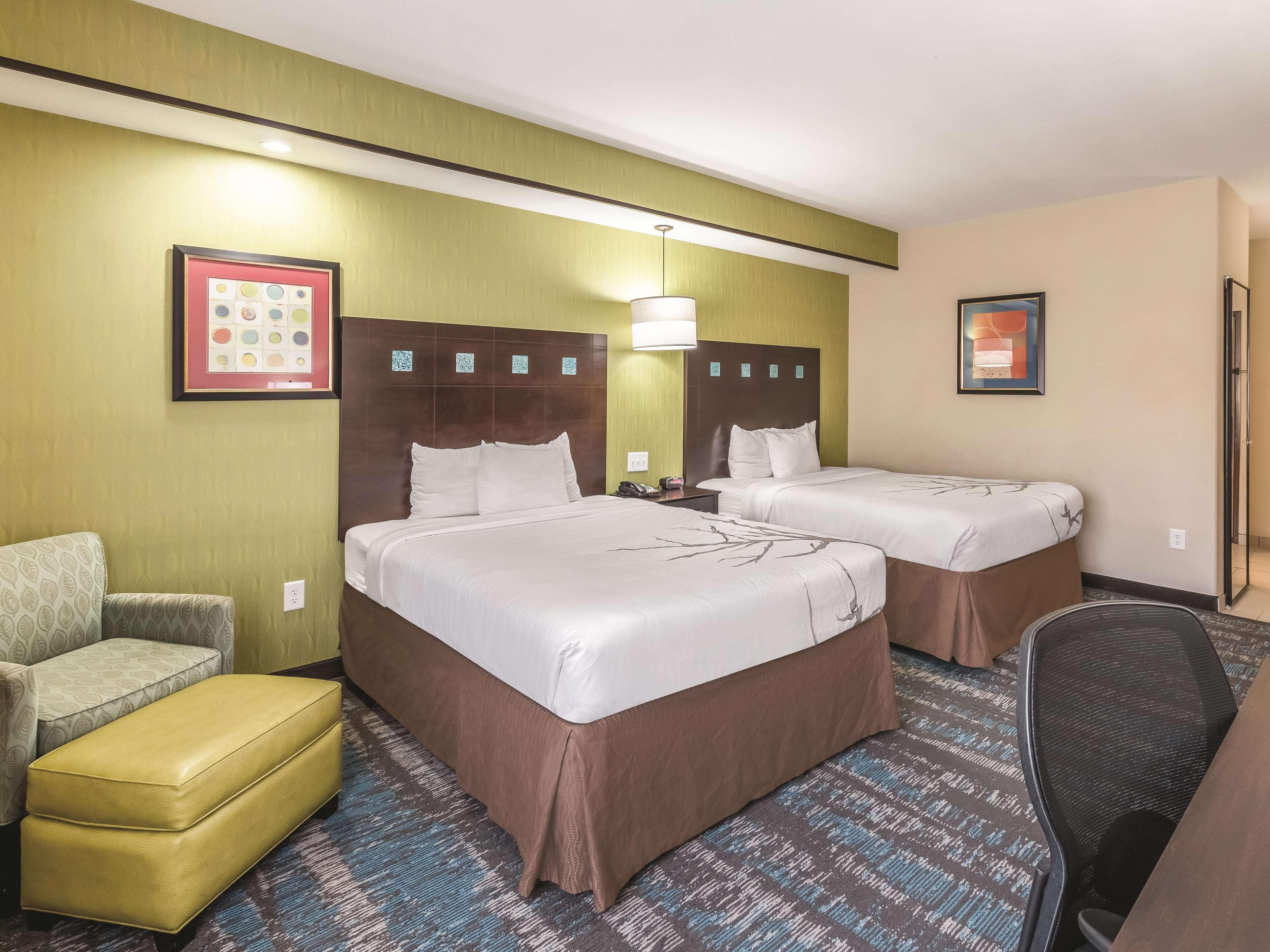 La Quinta By Wyndham Dallas Grand Prairie South Exterior photo